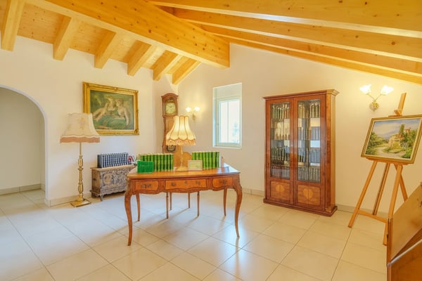 Bâtiment de trois logements sur le Golf de Crans-Montana 8