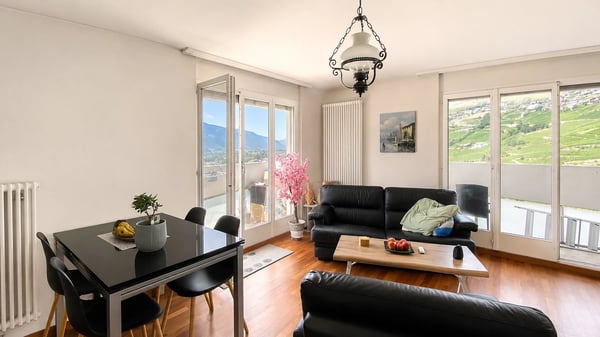 Appartement de 4,5 pièces au 10e étage avec vue panoramique 2