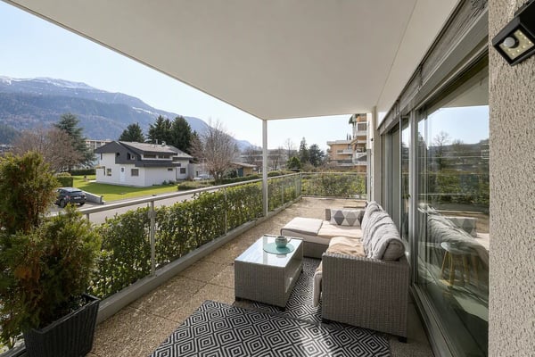 Spacieux 4.5 pièces avec grande terrasse et vue dégagée à Conthey 6