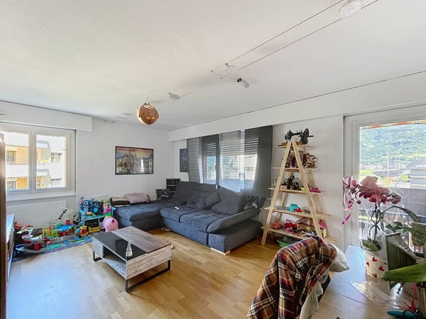 Bel appartement traversant de 4,5 pièces dans le quartier de Vissigen à Sion 3