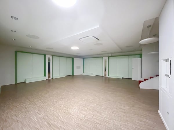 Local commercial au centre de Sion - Grandes surfaces modulables 13