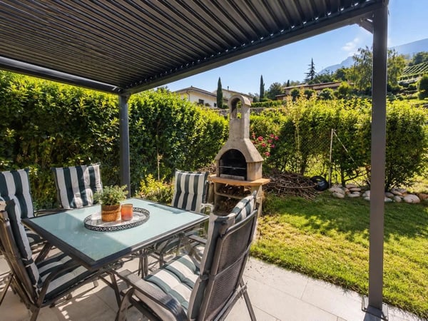 Spacieuse villa individuelle avec grand jardin à Sierre 3