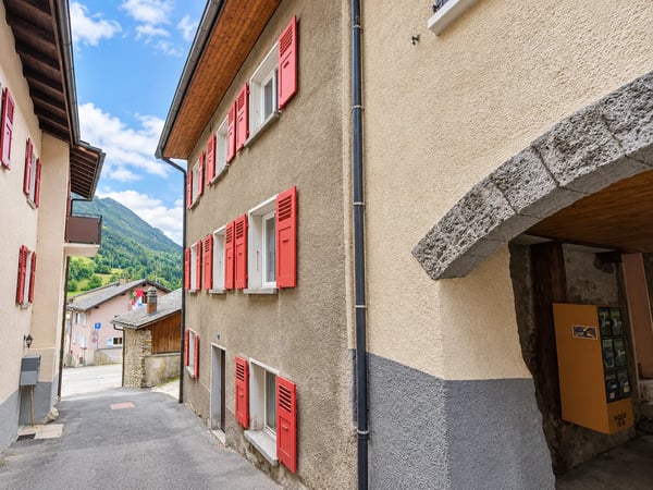 Spacieux appartement de 4.5 pièces avec fort potentiel d'agrandissement 1
