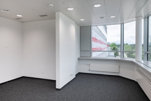 attraktive, moderne Büroräumlichkeiten in Hinwil zu vermieten 2