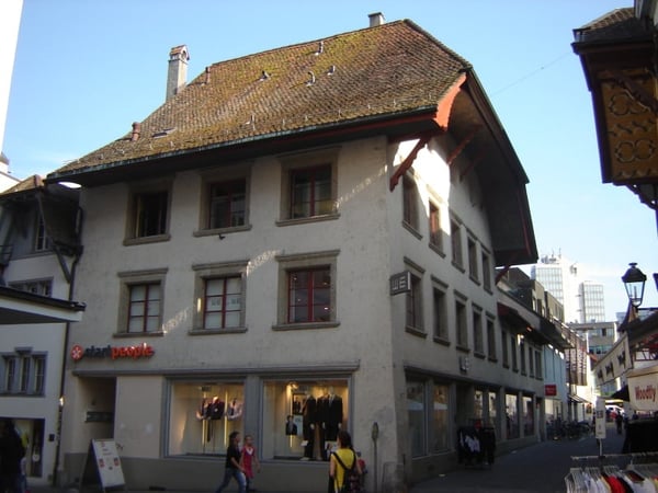 ...WOHNEN IN DER ALTSTADT... 1