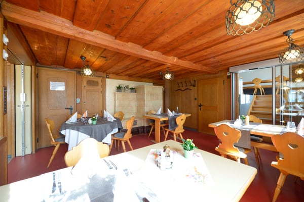 Mehrfamilienhaus mit Restaurant Rössli und Ausbau-Potenzial 5