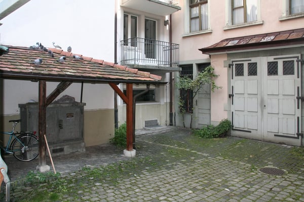 Altstadt St. Gallen-Aussen-Parkplatz für Klein-Wagen nähe Bärenplatz / Kloster 2