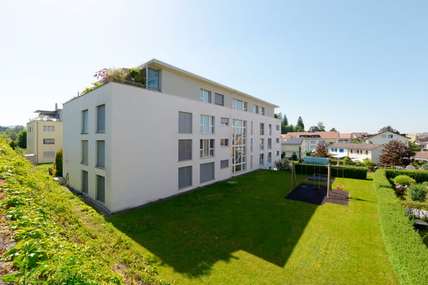 Traumhafte 4 1/2 Zimmer-Attika-Wohnung mit Lift, Terrassen und Aussicht 20