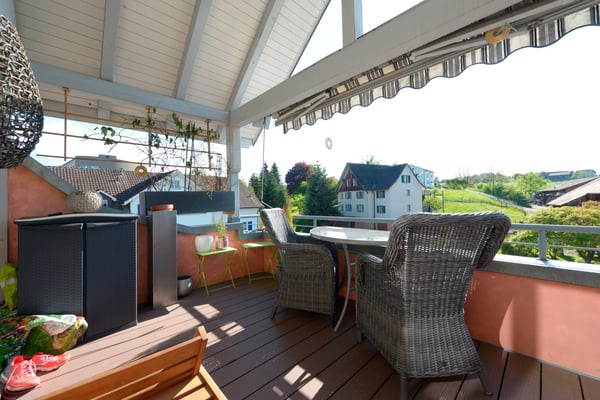 Sonnige 5.5-Zimmer-Wohnung mit Balkon in Mörschwil 2