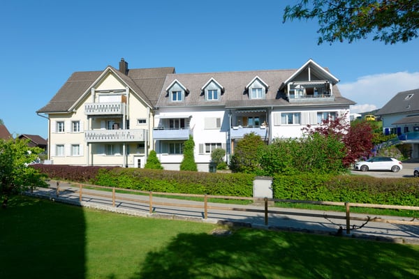 Sonnige 5.5-Zimmer-Wohnung mit Balkon in Mörschwil 1