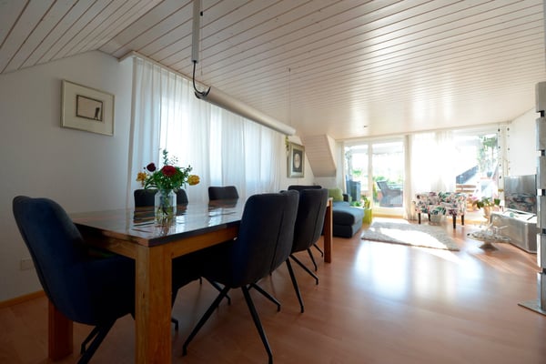 Sonnige 5.5-Zimmer-Wohnung mit Balkon in Mörschwil 5
