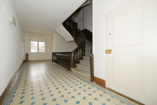 Charmantes 1-Zimmer-Büro in der Altstadt von St. Gallen 10