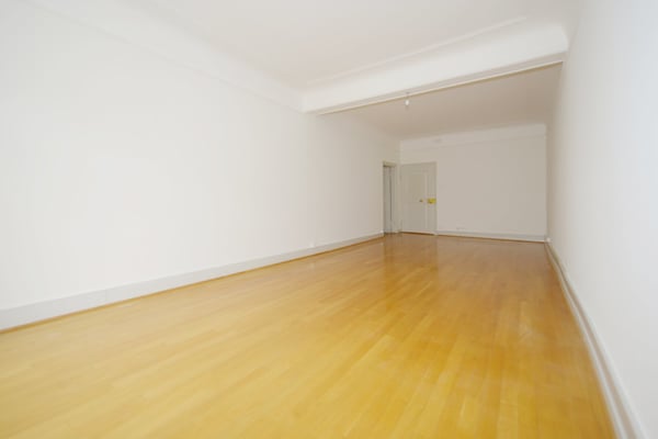 Charmantes 1-Zimmer-Büro in der Altstadt von St. Gallen 3