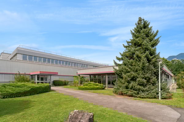 1'400 m2 - Dépôt/Stockage - Grande hauteur - Entrée du Valais 4