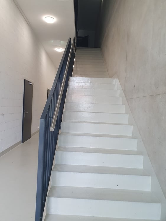 Commercial dès 210 m2 - Bail flexible - 3 MOIS GRATUITÉ DE LOYER 8