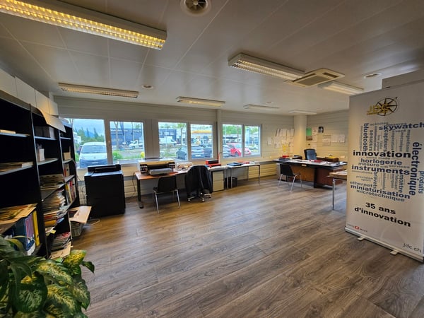 Halle artisanale 1140m2 avec bureaux - Proximité autoroute/gare 3