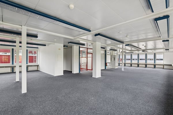 Modern, stilvoll und bereit für Ihre Visionen - Ihre neue Bürofläche! 4