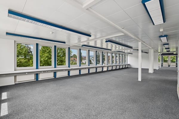 Modern, stilvoll und bereit für Ihre Visionen - Ihre neue Bürofläche! 6