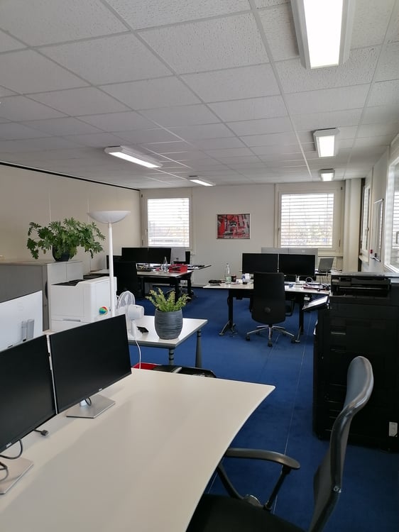 Bureau lumineux de 180m2 - offre spéciale ! 2 premiers loyers offerts 8