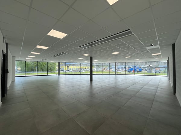 Surface moderne 340 m2 - Gratuité 1 mois 5