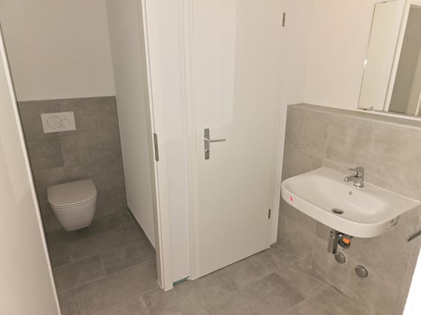 Bureau rénové de 270m2 - Centre-ville de Lausanne 9