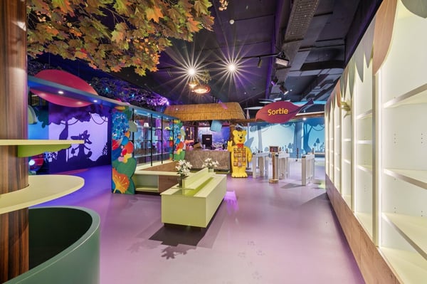 Grande surface de loisirs à louer - 10'379 m² à Rennaz 7