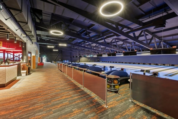 Grande surface de loisirs à louer - 10'379 m² à Rennaz 4