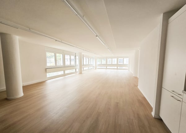 Bureau rénové de 150m2 - Centre-ville de Lausanne 3