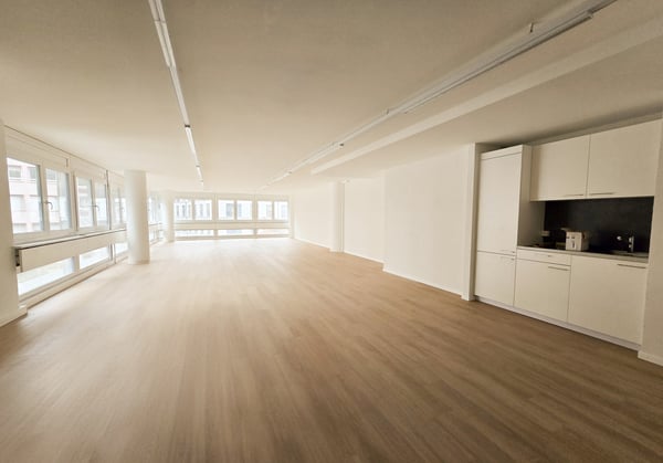 Bureau rénové de 150m2 - Centre-ville de Lausanne 5