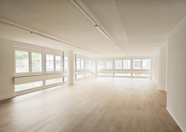 Bureau rénové de 150m2 - Centre-ville de Lausanne 1