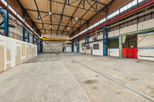 Grosszügige Industriehalle mit vielseitigen Nutzungsmöglichkeiten 5