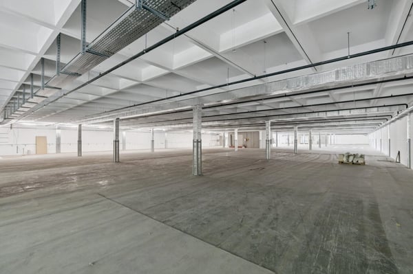 Atelier de 1000 m² à louer - Onnens 4