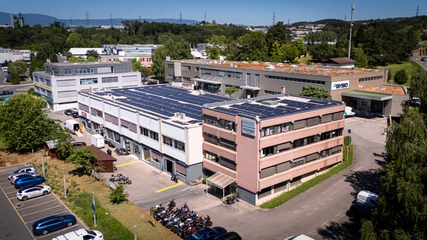 Bureau de 75 m2 au 1er avec ascenseur - Proche autoroute et bus 2