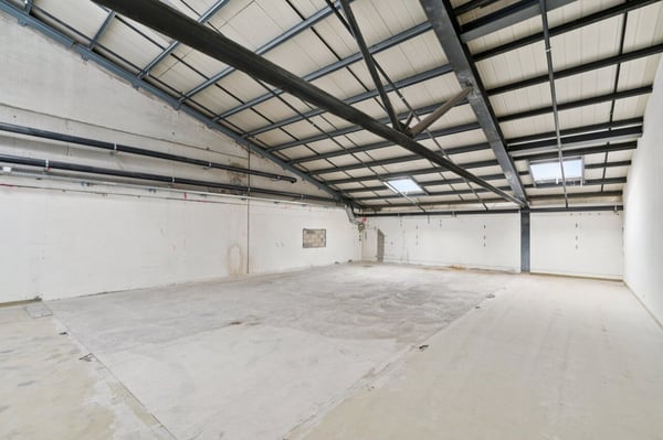 Dépôt de 4590 m² à louer - Onnens 7