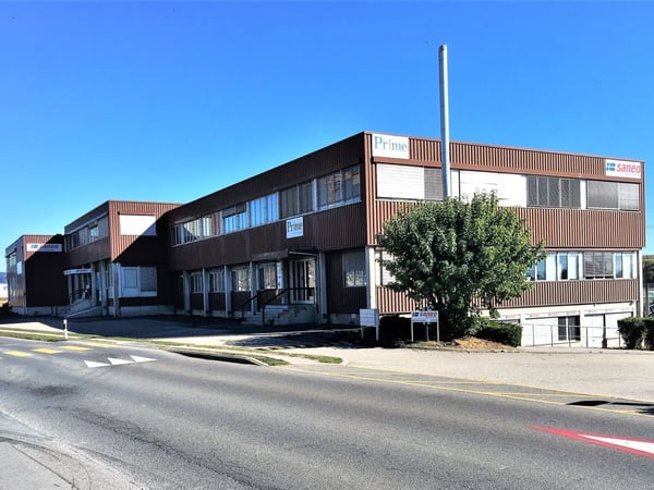 Bureau de 103 m2 - zone déchargement avec plateforme - Bail flexible 5