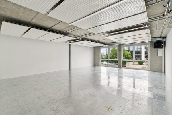 SPARK - 83.8 m2 - Espace Atelier Plug & Play à Gland 4
