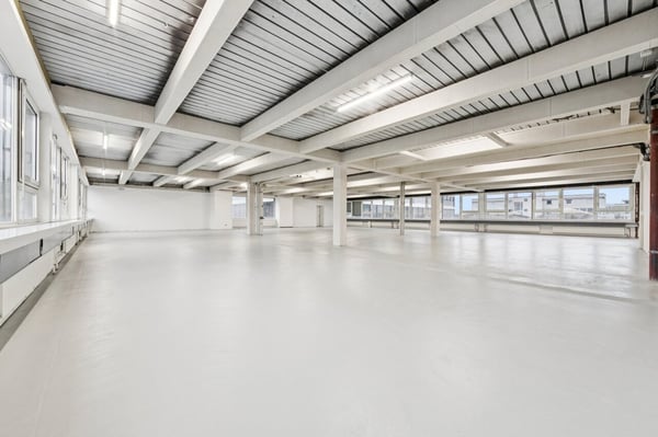 Gewerbefläche oder Atelier mit Büro- und Produktionsteil 1