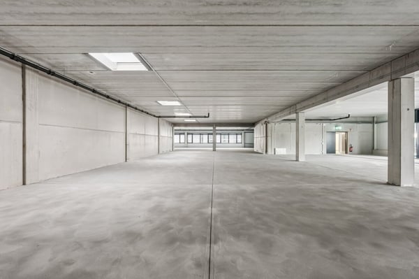 Ideal angebunden & flexibler Ausbau möglich 8