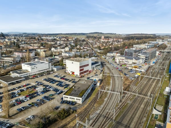 Gewerbehalle ideal für Produktion und Lagerung 10