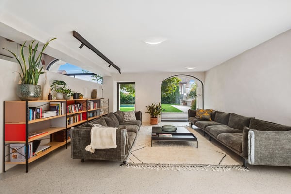 Superbe villa contemporaine avec piscine et studio 4