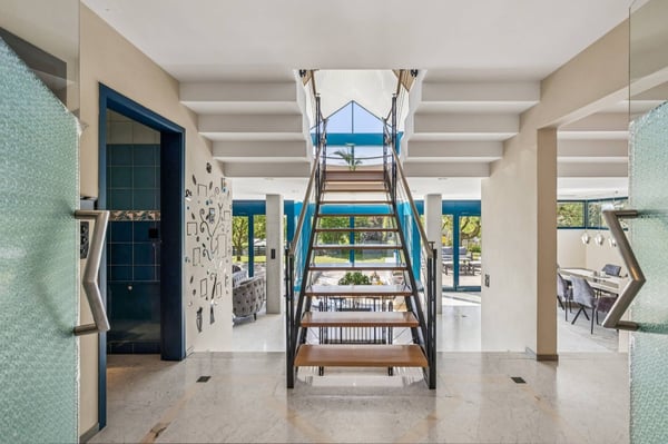 Magnifque villa individuelle avec grands volumes 7