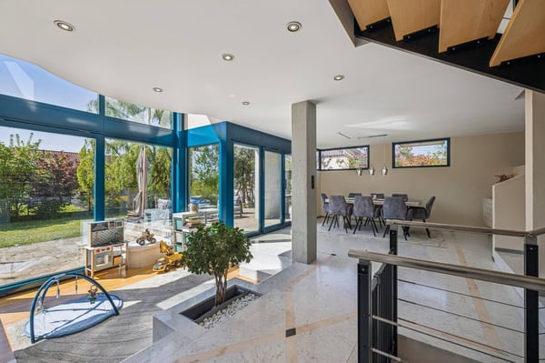 Magnifque villa individuelle avec grands volumes 5