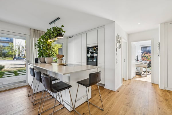 Magnifique 4.5 pièces avec vaste terrasse et jardin privatif à Ecublen 5