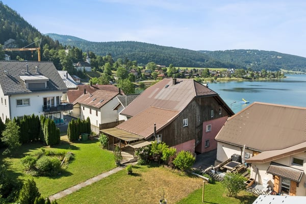 Immeuble avec potentiel promotionnel - vue imprenable sur le lac de Jo 2