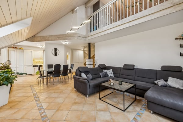Duplex de 5.5pcs de caractère avec vaste espace indépendant 1