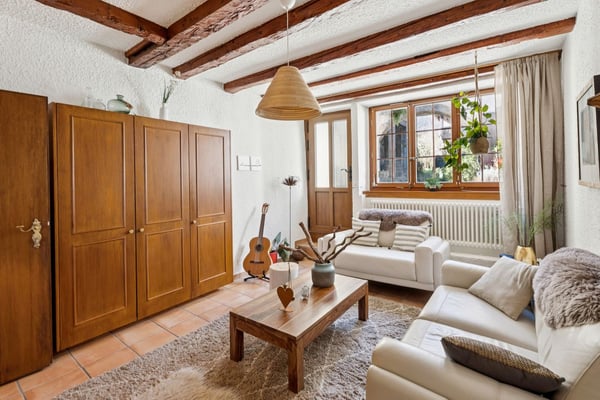 Maison villageoise de caractère située face au lac de Neuchâtel ! 4