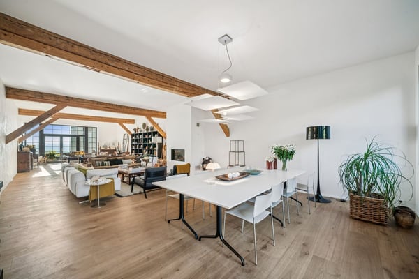 Propriété d'exception de deux logements avec vue panoramique ! 3