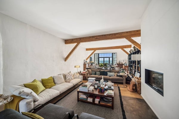 Propriété d'exception de deux logements avec vue panoramique ! 2