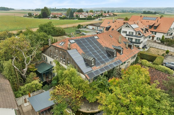 Maison villageoise d'exception au coeur de Sullens ! 2
