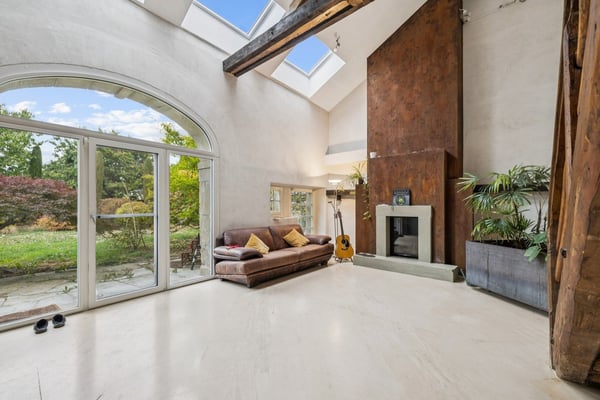 Maison villageoise d'exception au coeur de Sullens ! 3